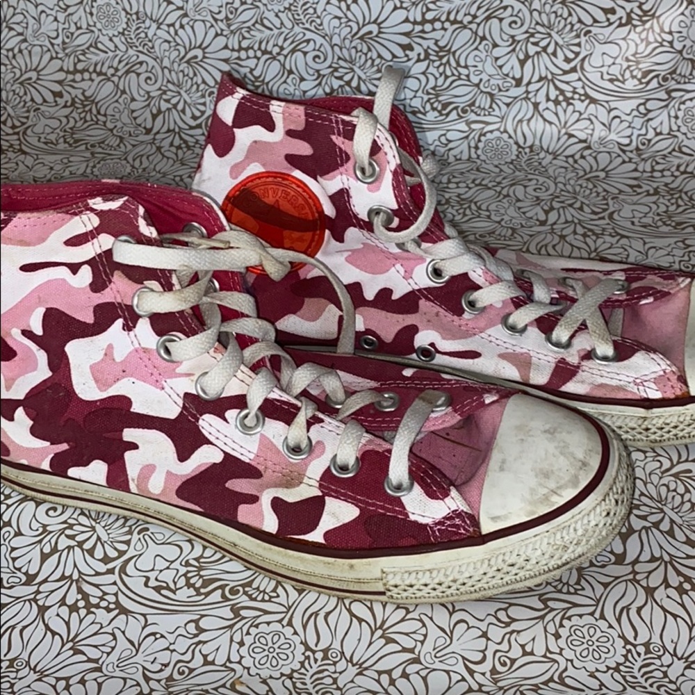 Converse Chuck Taylors